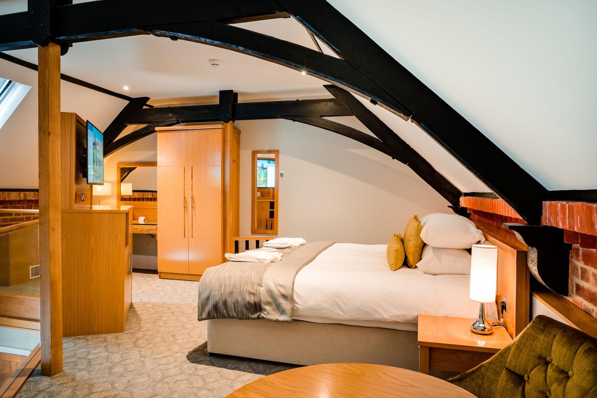 Oakley Hall Hotel Basingstoke Buitenkant foto