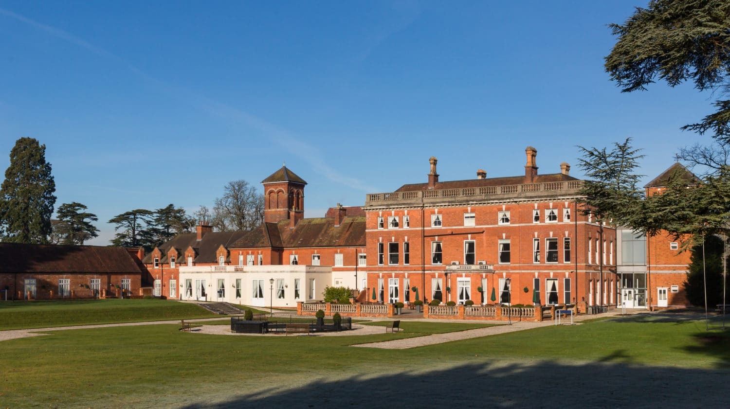 Oakley Hall Hotel Basingstoke Buitenkant foto
